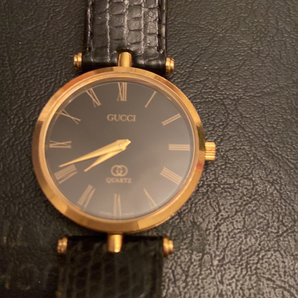 Vintage Gucci watch
